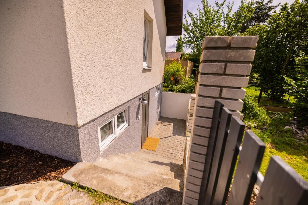 Penzion Na Obci Trebon Exterior photo